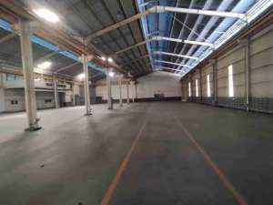 jual gudang berikut tanah luas di karawang lokasi di Rengasdengklok, tersedia melalui melalui situs Olx