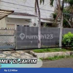 Jual Lelang Rumah Di Perumahan Cipinang Indah Pondok Bambu Luas 150 Mete , tersedia melalui melalui situs Rumah123