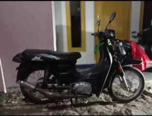 Jual bekas Jual motor 2 tak rc100,lokasi di Ciracas