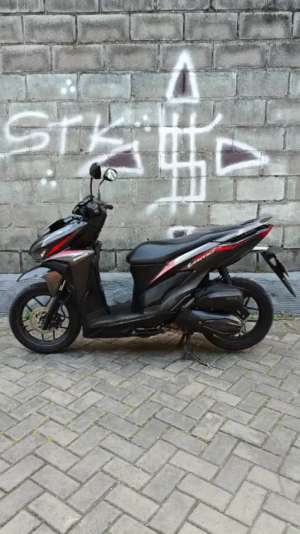 Jual bekas jual new vario 125 tahun 2018,lokasi di Waru