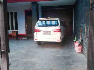 Jual rumah 4 lantai komplek citra raya Tangerang Cikupa , tersedia melalui melalui situs Olx