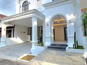 Jual Rumah Brand NewAmerican Classic Strategis di Sektor 9 Bintaro , tersedia melalui melalui situs Olx
