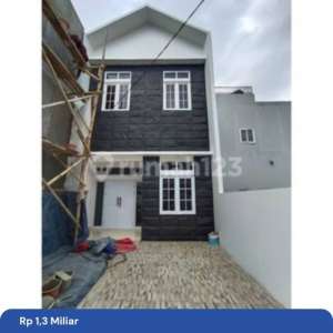 Jual Rumah di Bandung Arcamanik Siap Huni , tersedia melalui melalui situs Rumah123