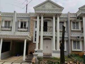 JUAL RUMAH FULL FURNISH 2 LANTAI DI VASSA TERRACE LIPPO CIKARANG lokasi di Cikarang Selatan, tersedia melalui melalui situs Olx