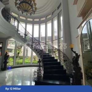 Jual Rumah Mewah Semifurnished di Batununggal , tersedia melalui melalui situs Rumah123