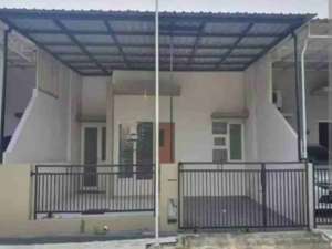 Jual Rumah Minimalis Modern Perumahan Mutiara Regency Surabaya Barat... , tersedia melalui melalui situs Olx