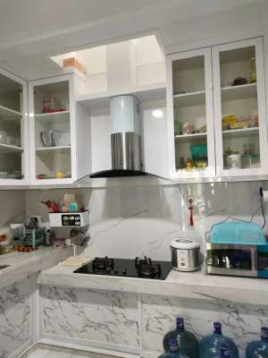 Jual Rumah PIK2 6x15 Cluster Magenta Full Furnished SHM , tersedia melalui melalui situs Olx