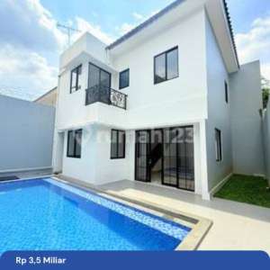 Jual Rumah Sentul City American Classic 3Br SHM Kplam Renang , tersedia melalui melalui situs Rumah123