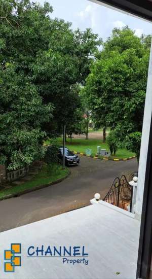 Jual Rumah siap huni Puspita Loka BSD Tangsel, Vn , tersedia melalui melalui situs Olx