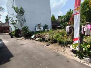 Jual Tanah Murah Jogja Utara Stadium MaguwoAkses Mobil SHM Pekarangan lokasi di Depok, tersedia melalui melalui situs Olx