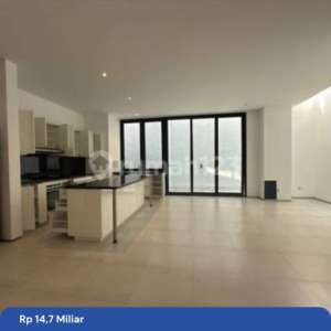 Jualsewa Rumah Cluster Mewah Kemang Lb 877m2 swimming Pool , tersedia melalui melalui situs Rumah123