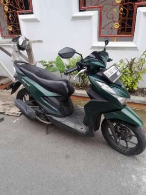 Jual bekas jula santai beat deluxe 2023,lokasi di Panakkukang