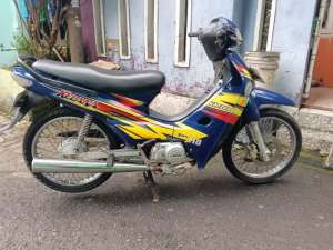 Jual bekas Kanzen 2004 orisinil,lokasi di Kramat Jati