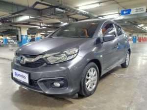 Jual bekas KM RENDAH - Honda Brio Satya 1.2 E Bensin-AT 2022 SDFS,lokasi di 