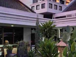 Komersial Area Dijual Rumah Jalan Diponegoro Surabaya , tersedia melalui melalui situs Olx