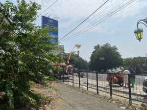 Lahan Plus Bangunan Strategis Di Jl Margonda Raya Depok cocok tuk gedung, bank, showroom, kuliner , tersedia melalui melalui situs Olx