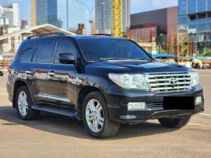 Jual bekas Land Cruiser ZXR 4.6 Bensin 2010,lokasi di Jakarta DKI