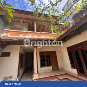 Langka Rumah 500 Meter dari Pantai BatubeligLokasi Emas di Seminyak Bali , tersedia melalui melalui situs Rumah123