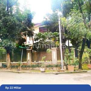 Lelang cepat Rumah elit, Hook,lokasi premium -Panglima Polim Jaksel , tersedia melalui melalui situs Rumah123