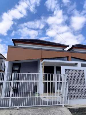 Lixora cluster rumah 1Lt siap huni di arcamanik kota bandung dkt antapani , tersedia melalui melalui situs Olx