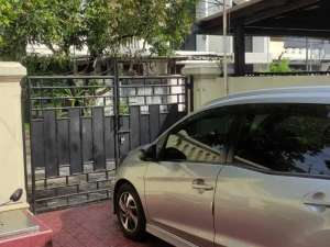 Lokasi strategis .dijual rumah di Pluit Mas, dekat RS Family , tersedia melalui melalui situs Olx