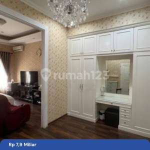 Mayang Permai 3,5 Lantai Fully Furnished Bagus , tersedia melalui melalui situs Rumah123