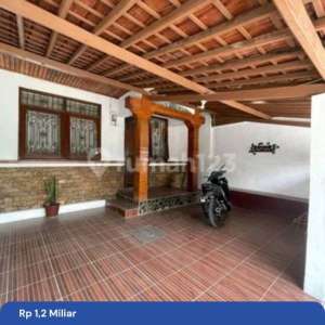 Memang Cocok Buat Kamu Rumah Siap Huni Dalam Komplek One Gate System Cijerah Bandung , tersedia melalui melalui situs Rumah123