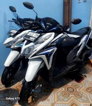 Jual bekas menerima dan membeli vario 125 tahun 2014,lokasi di Bambu Apus