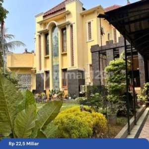 Miliki Rumah Mewah Sedang Turun Harga Fasilitas Dilengkapi dengan Sarana Lapangan Olah Raga Lokasi Komplek Kav. Marinir Pondok Kelapa Jakarta Timur , tersedia melalui melalui situs Rumah123