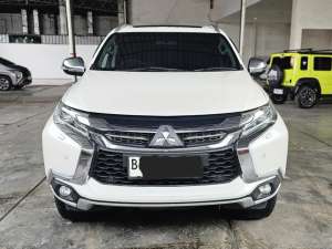 Jual bekas Mitsubishi Pajero Dakar AT Matic 2019 Putih Km 70rban Mulus Gress Siap Pakai,lokasi di Jakarta DKI