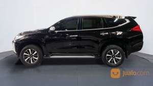 Jual bekas Mitsubishi Pajero Sport 2.4 Dakar Ultimate 4X2 AT 2017 Hitam,lokasi di Kota Denpasar