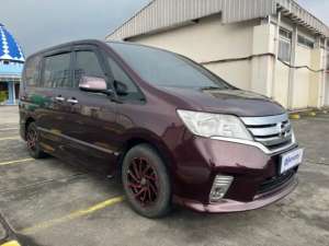 Jual bekas MOBIL PILIHAN - Nissan Serena 2.0 Highway Star Bensin-AT 2014 SIO B,lokasi di 