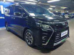 Jual bekas MOBIL PILIHAN - Toyota Voxy 2.0 Bensin-AT 2017 NRH B,lokasi di 