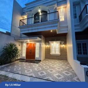 Modern Classic Brand New House di Jagakarsa , tersedia melalui melalui situs Rumah123