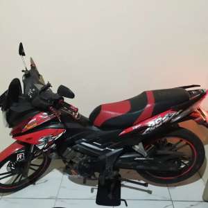 Jual bekas Motor honda cs1 tahun 2012 bekas mulus milik pribadi,lokasi di Sawangan