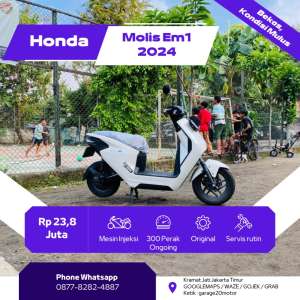 Jual bekas Motor listrik Honda Molis Em 1 Tahun 2024,lokasi di Jakarta Timur