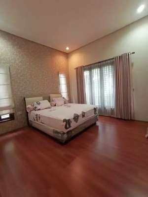 Murah dijual rumah siap huni dekat undip tembalang srondol bumi indah lokasi di Tanjungsari, tersedia melalui melalui situs Olx