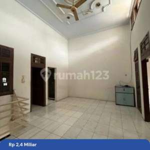 MurahDijual Rumah Sunter Danau Siap Huni 2 Lantai Kosongan , tersedia melalui melalui situs Rumah123