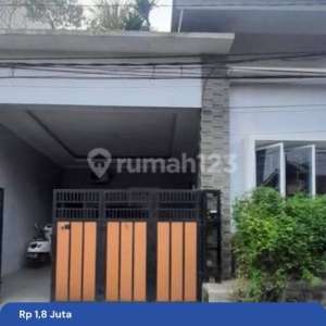 Murah Rumah 2 Lt SHM Dlm Perumahan Dkt LRTTol di Jatiwaringin , tersedia melalui melalui situs Rumah123