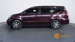 Jual bekas Nissan Grand Livina 1.5 SV MT 2017 Merah,lokasi di Kota Semarang