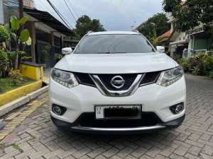 Jual bekas Nissan X-Trail 2.5 CVT 2017 Putih,lokasi di Jawa Timur