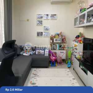 Paling MurahRumah Green Lake City Cluster Eropa, 4 Kt, Luas 90 M2, Semi Furnished, Shm , tersedia melalui melalui situs Rumah123