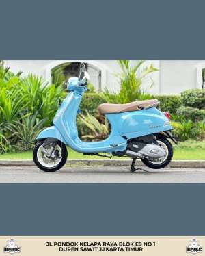 Jual bekas PIAGGIO VESPA LX 125 IGET LED TAHUN 2024 WARNA BLUE CAPRI PERFECT CONDITION,lokasi di Jakarta Pusat