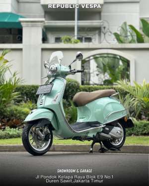 Jual bekas PIAGGIO VESPA PRIMAVERA 150 IGET ABS LED TH 2020 WARNA GREEN RELAX PERFECT CONDITION,lokasi di Jl. Kelapa sawit raya no. 5