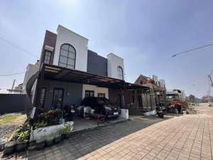 Promo Rumah 2 Lantai Kota Malang Hanya 400 Jutaan lokasi di Sukun, tersedia melalui melalui situs Olx