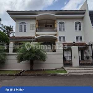 Puri Indah Blok J Hoek Timur Depan Taman , tersedia melalui melalui situs Rumah123