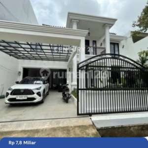 Rare House Di Duri Kepa, Rumah Mewah, Gaya American Classic, Jalan Besar , tersedia melalui melalui situs Rumah123