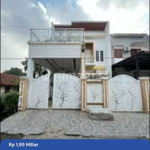 Ready Rumah Mewah 5 Kamar Daerah Medan Helvetia , tersedia melalui melalui situs Rumah123