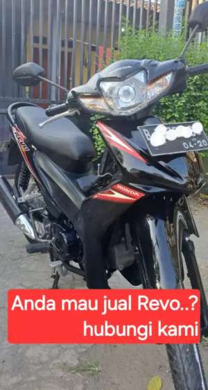 Jual bekas Revo absolute 2011 Di cari tua muda,lokasi di Bambu Apus
