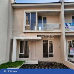 Rumah 2 Lantai 74M2 di Juanda Land, Sedati, Sidoarjo, SHM , tersedia melalui melalui situs Rumah123